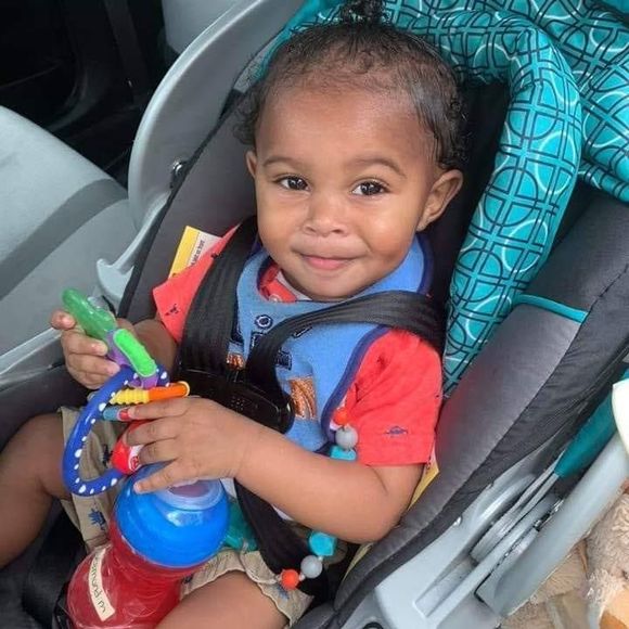 Meet your Posher, Desmond - Picture 1 of 1